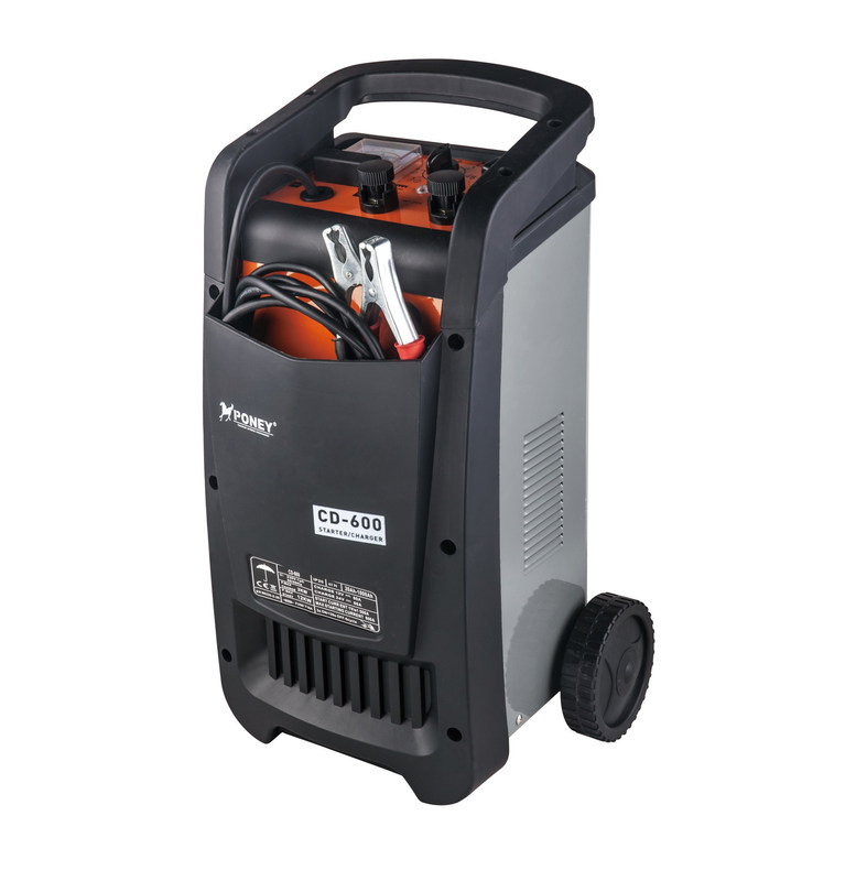 livello CD-200/300/400 caricantesi efficiente del caricatore accumulatore per di automobile di inizio di salto di 12V 24V